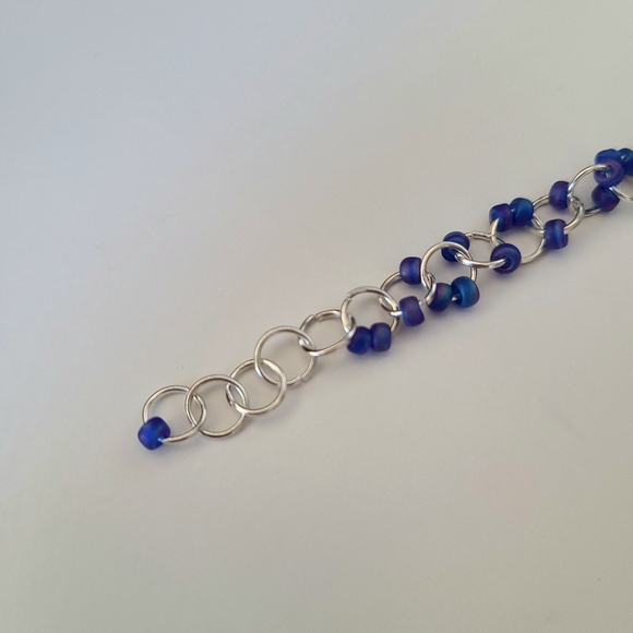 OOAK Delicate Blue Bead Bracelet - Picture 8 of 9